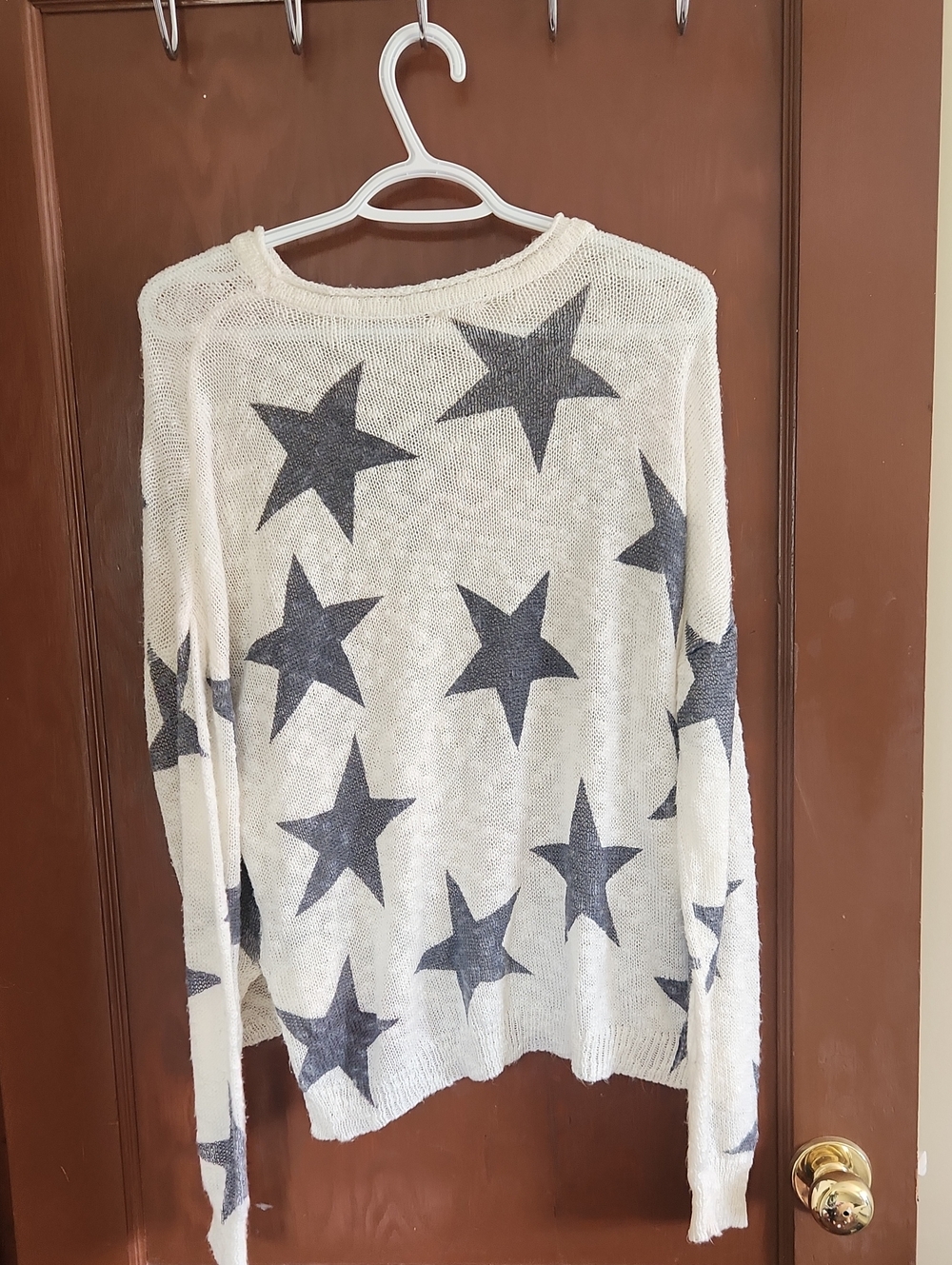 Star Sweater - Picture 2 of 3